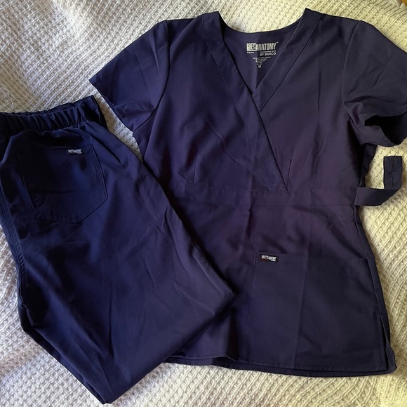 Grey's Anatomy Other 3 Sets Of Greys Anatomy Medium Navy Scrubs